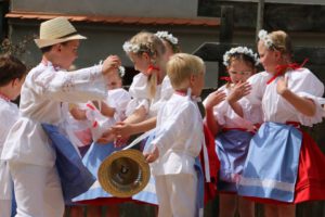 2016_nechoranek_majove_zpivani_2015
