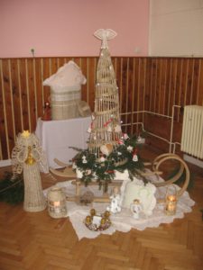 2016_seniori_vanocni_vystava_2