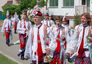 kroj_chlapci_4