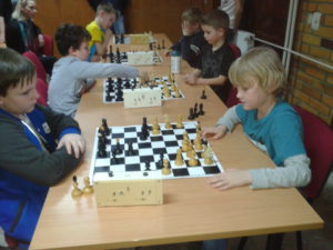 44_deti_sachy_Z2_2016